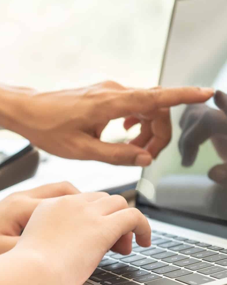 Asesoría Administrativa EPR Asesoría Administrativa EPR